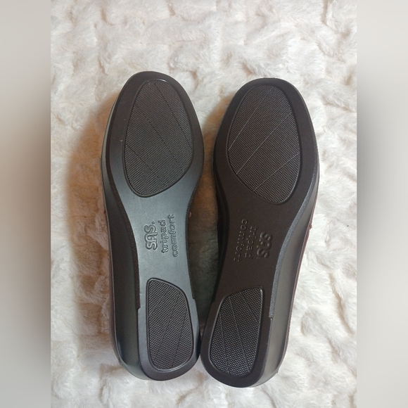 SAS Nora Womens Two-Toned Slip On Brown Leather Loafer Shoes Size 10M - Picture 8 of 10